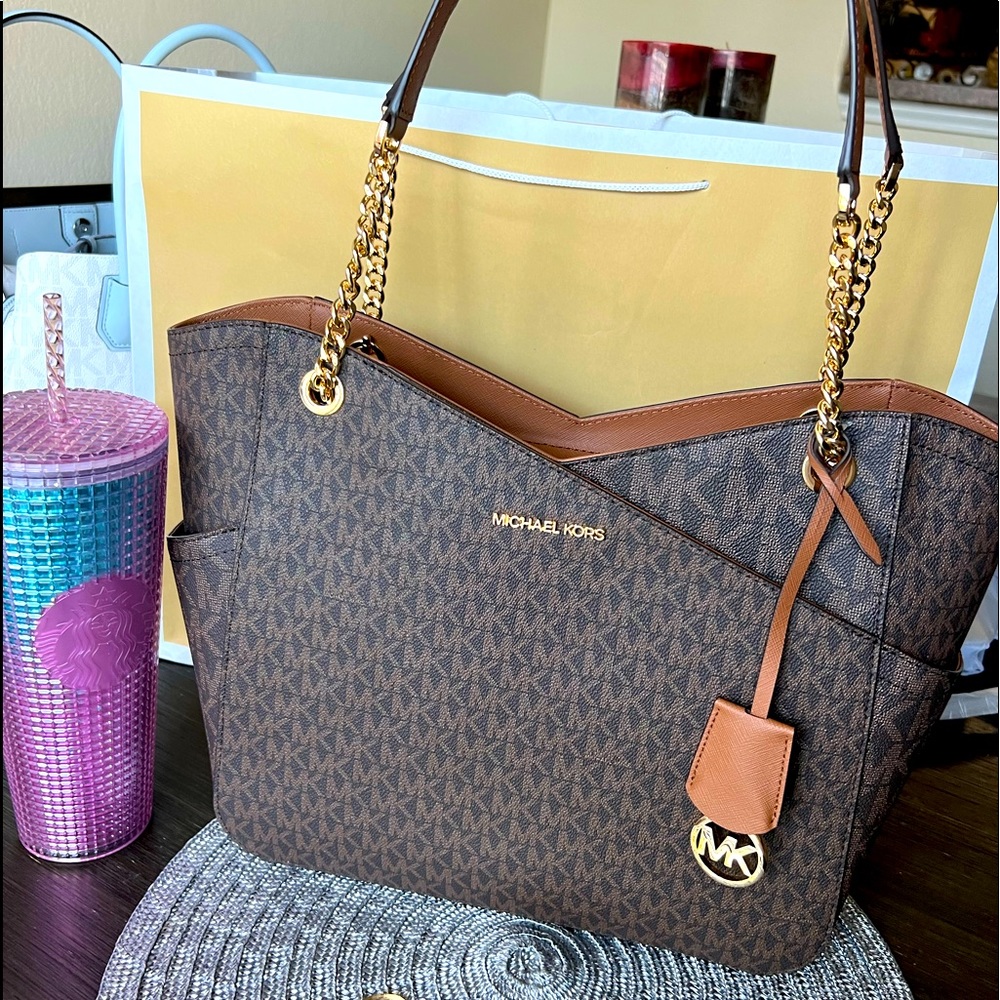 🤎LG TOTE MK🤎